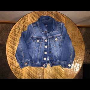 Gap jean jacket size 3T